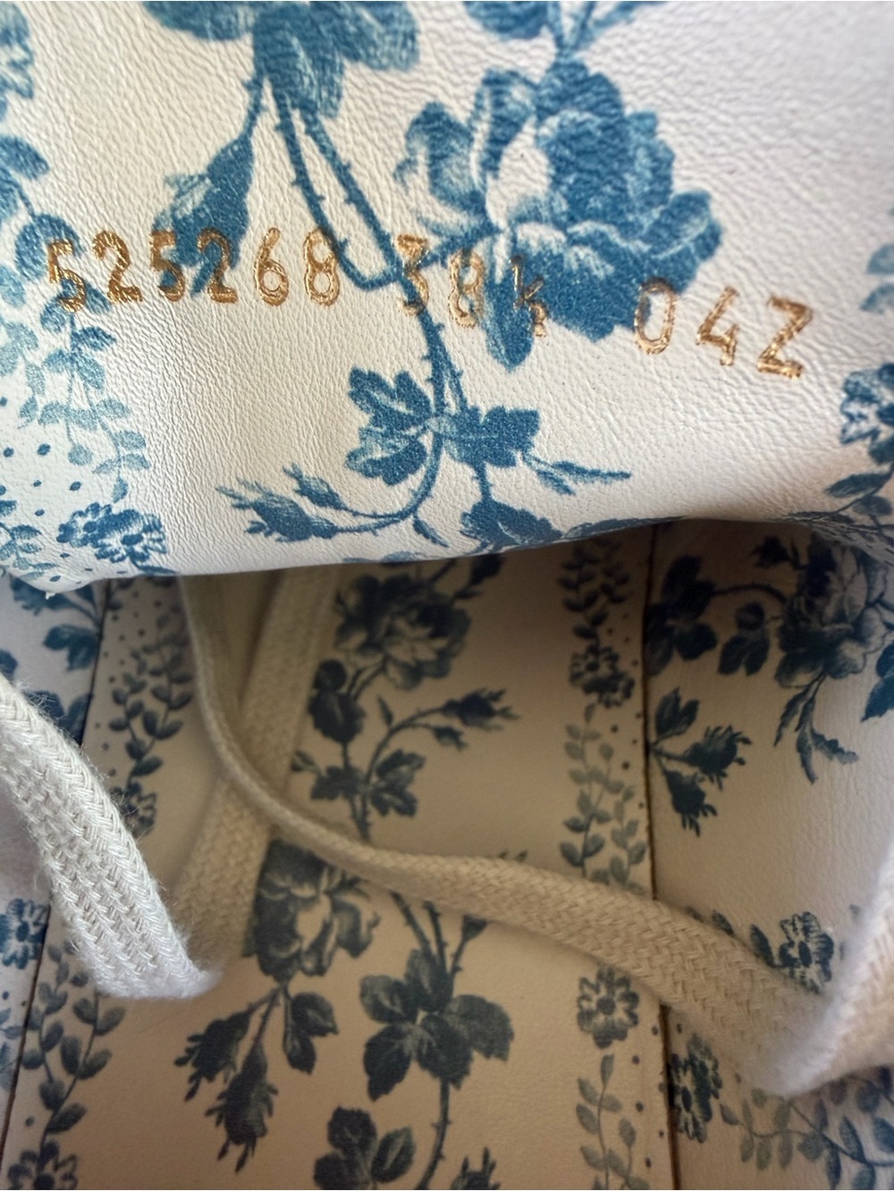 Gucci Ace Low Sneaker Leather Guccy Print Logo SEGA Eu 38 1/2, US 8.5 - Picture 7 of 13